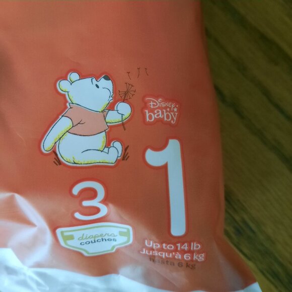 Huggies Diapers Snugglers Travel Pack 3 Diapers Size 1 Winnie The Pooh - Picture 2 of 3